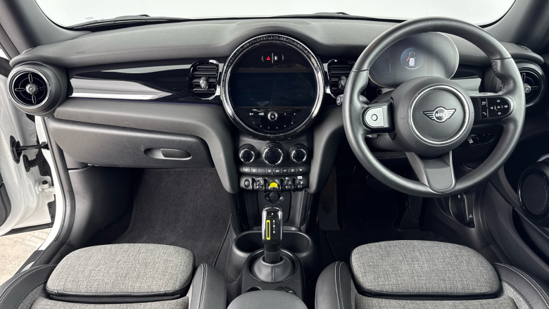 MINI Hatchback 135kW Cooper S Level 2 33kWh 3dr Auto Electric Hatchback